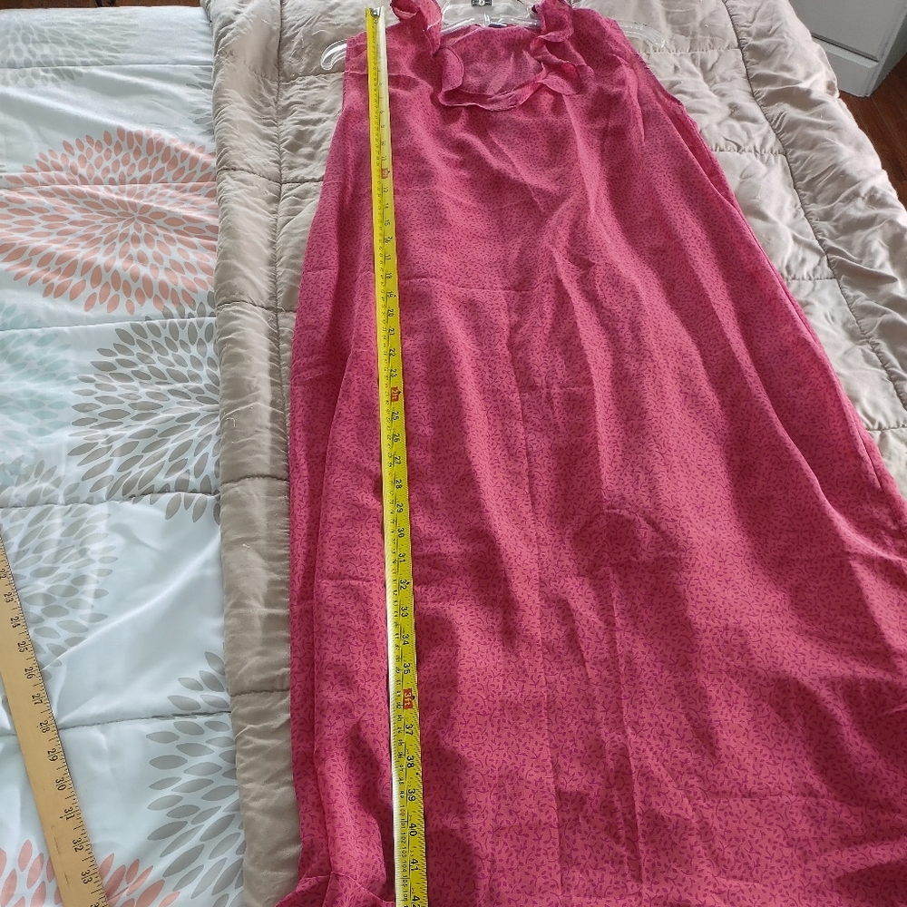 Dress - Picture 5 of 10